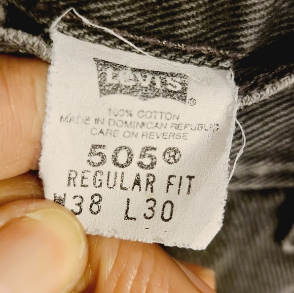 Levi's | Vintage Distressed Denim Cropped Straight Leg Jeans (Men's Waist 38) - Picture 2 of 12